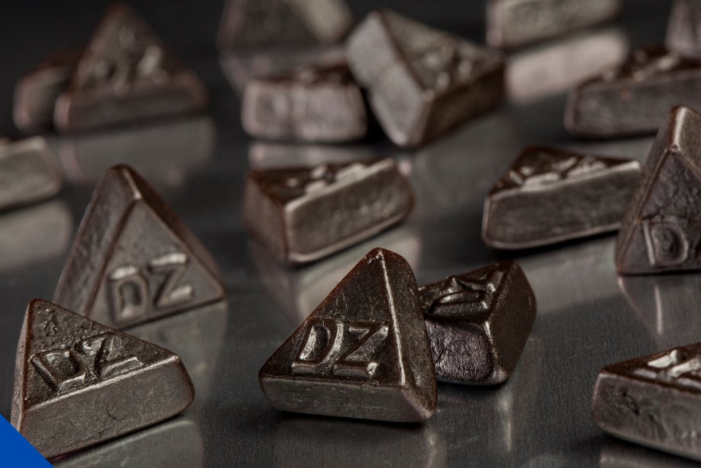 Meenk schepsnoep 1kg dubbelzoute driehoekjes