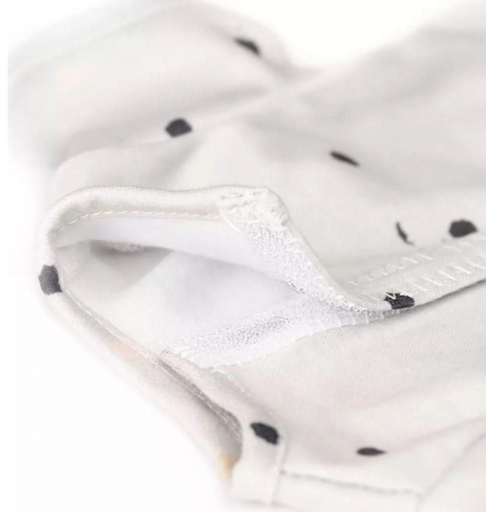 Skrållan Skrållan graues Kleid mit Punkten für Puppen von 36 bis 40 cm