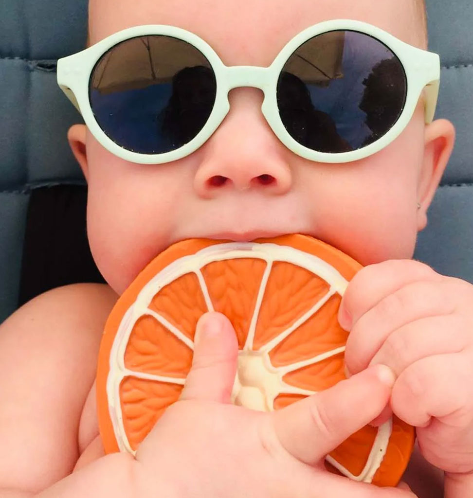 Oli and  Carol Oli & Carol Orange Clementino Baby Bath Toy