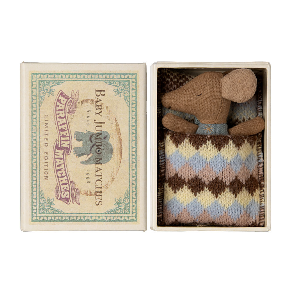 Maileg Maileg Sleepy Wakey Baby Maus Junge in Streichholzschachtel