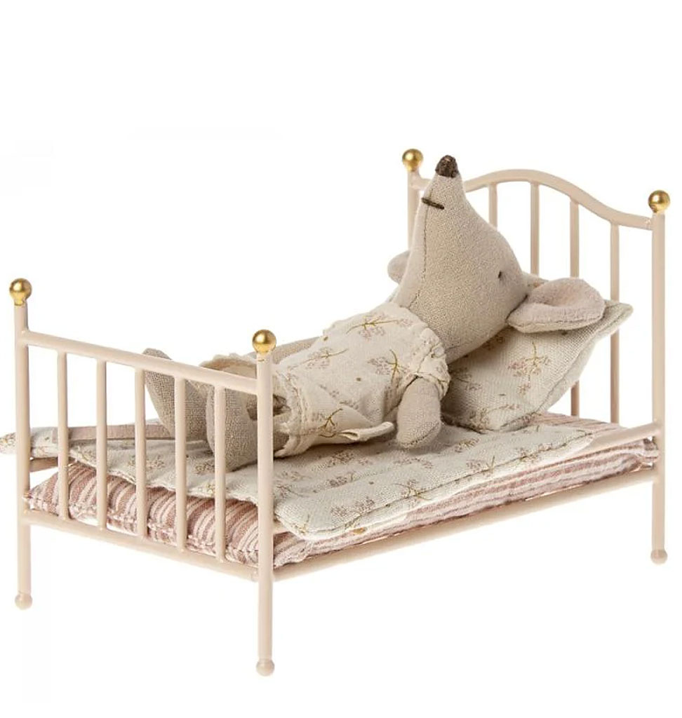 Maileg Maileg vintage bed / roze / voor de muisjes