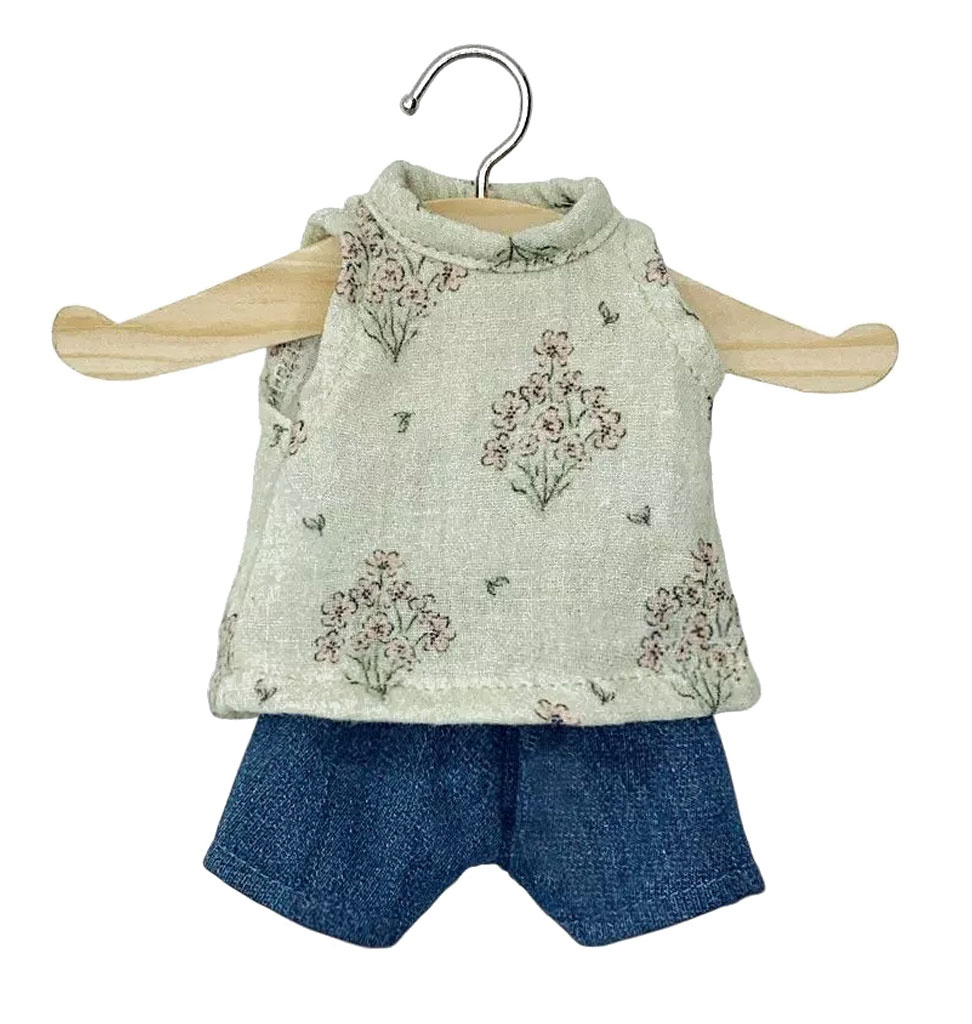 Minikane  Minikane Amigas Puppen-Ensemble Jeansshorts mit geblümtem Oberteil