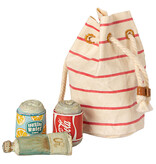 Maileg Maileg Strandtasche mit Sonnencreme und Softdrinks für die Mäuse