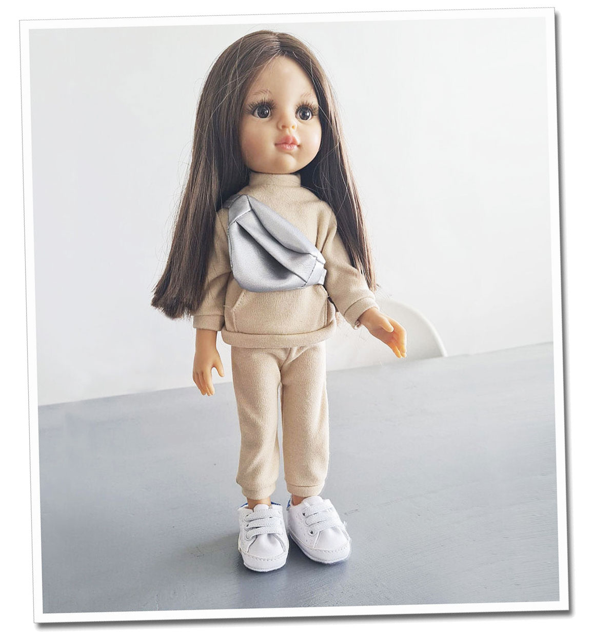 Heless Weiße Sneaker ohne Absatz, geeignet für Amigas-Puppen