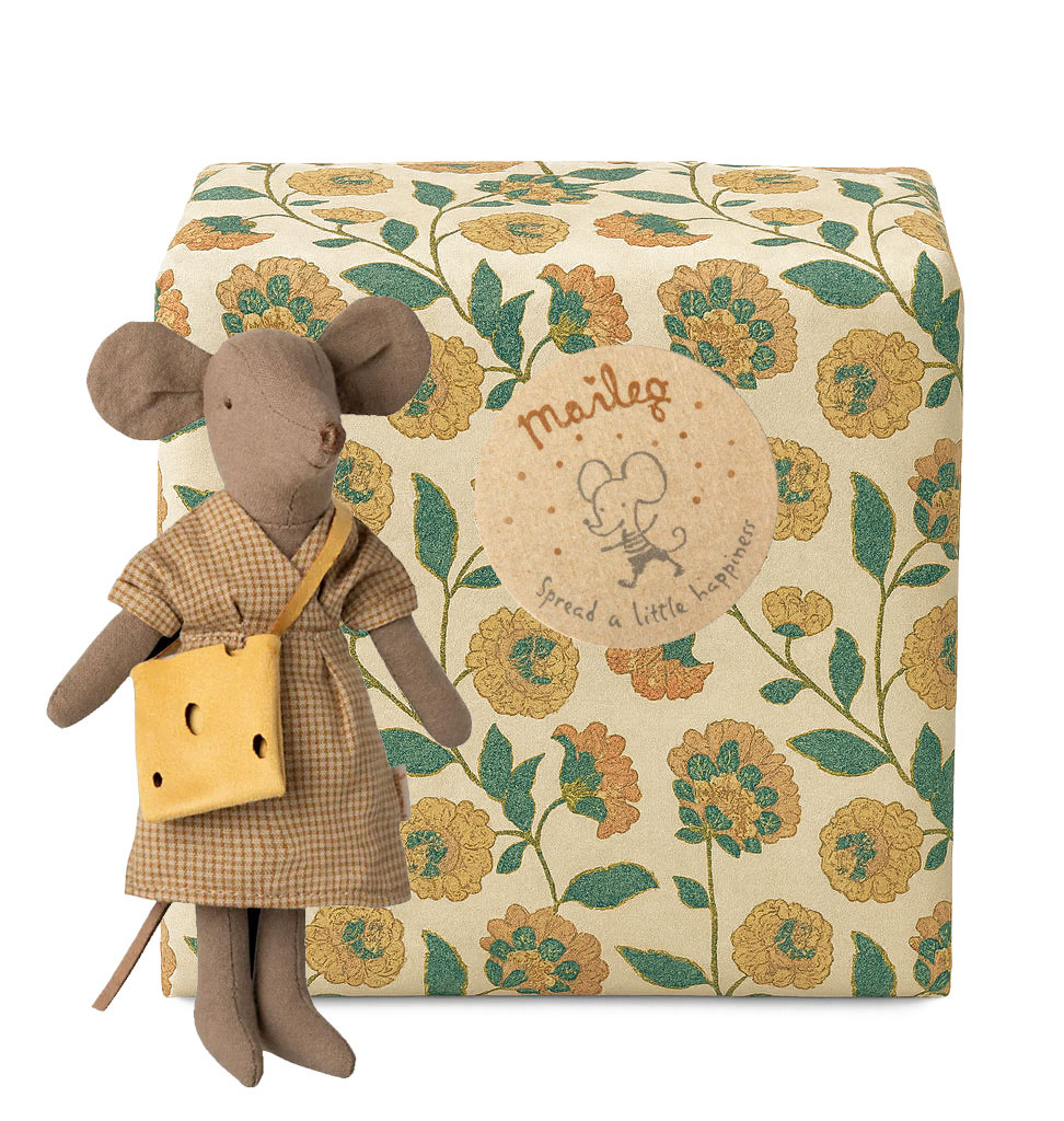 Maileg Maileg wrapping paper Margie flowers