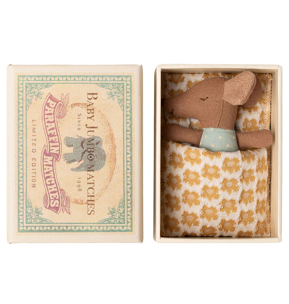 Maileg Maileg Sleepy Wakey Baby Maus Junge in Streichholzschachtel
