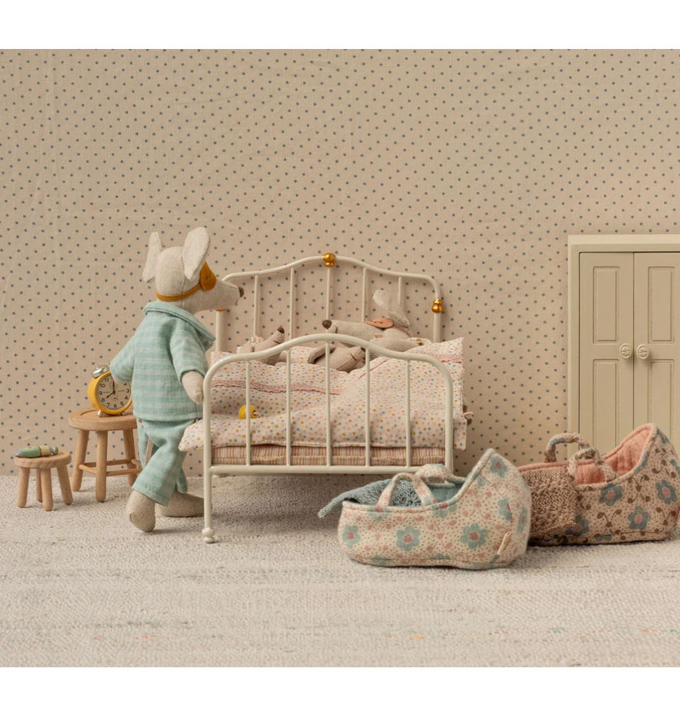 Maileg Maileg pink travel cot for baby mouse - Copy