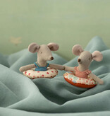 Maileg Maileg Little Sister Beach mouse with swimming ring