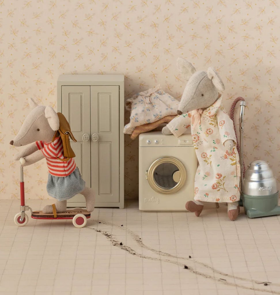 Maileg Maileg kickboard for mice / red