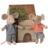 Maileg Maileg Louimax and Stella with cardboard house / Little sister & little brother