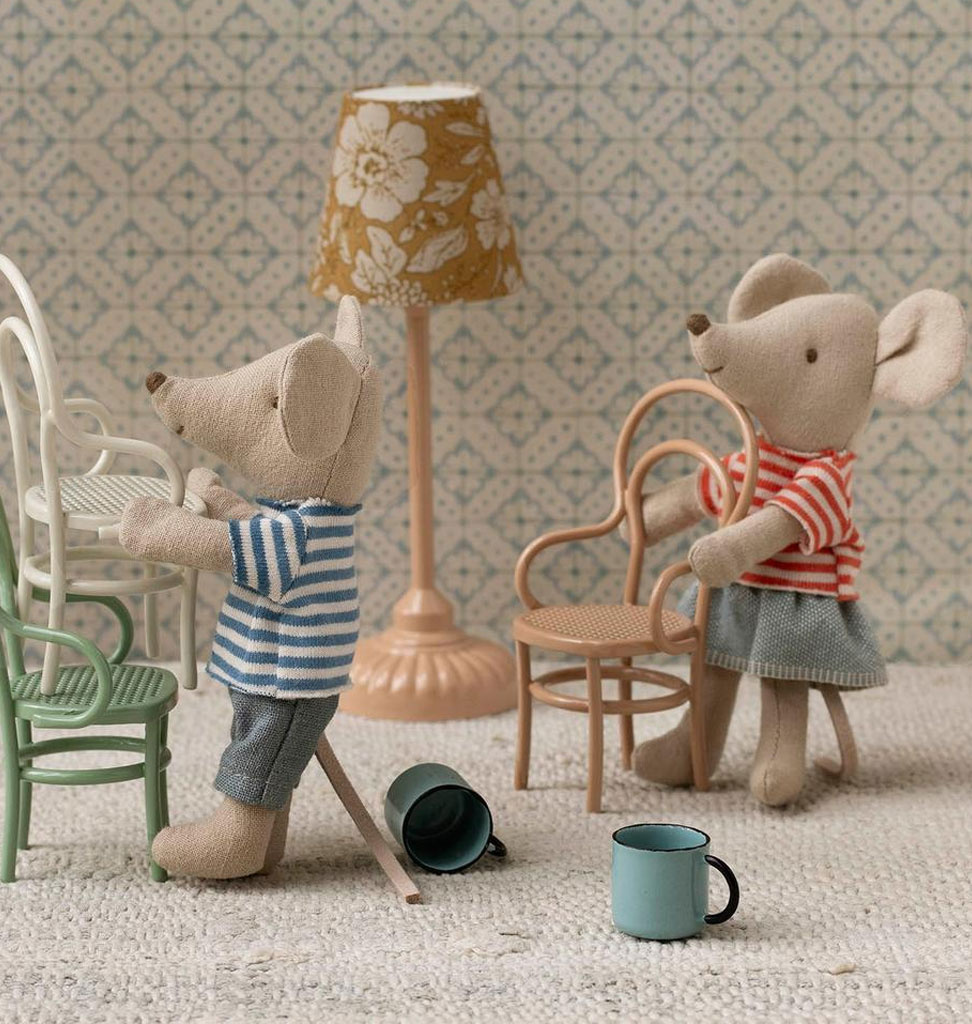 Maileg Maileg Louimax und Stella mit kleinem Haus / Kleine Schwester und kleiner Bruder