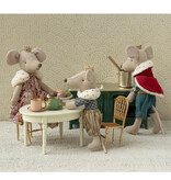 Maileg Maileg, der Vater des Königs, mit Burg