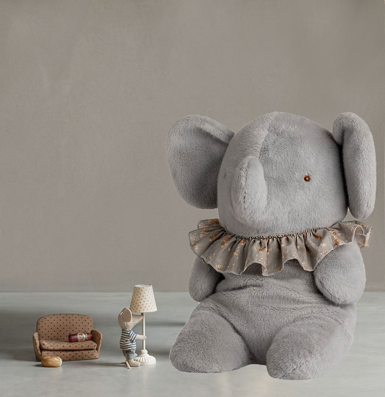 Maileg Maileg gray cuddly elephant / blue/grey