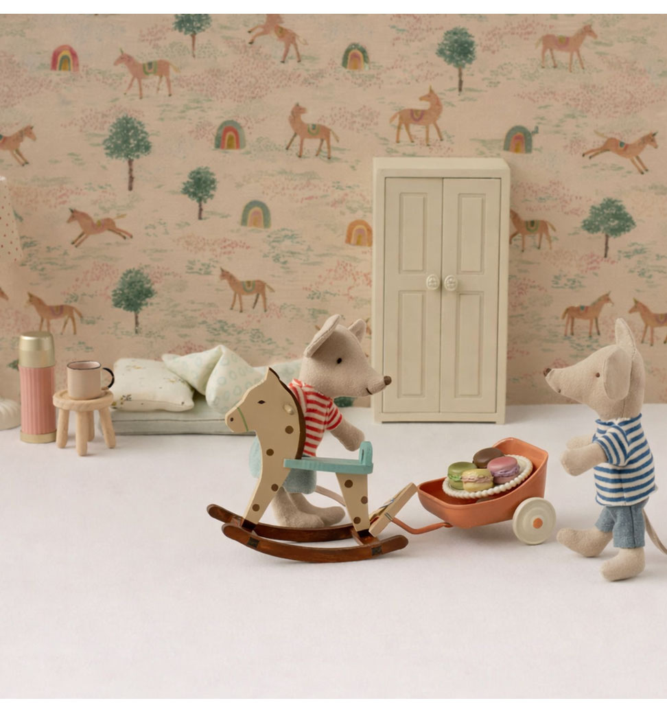 Maileg Maileg Louimax und Stella mit Papphaus / Kleine Schwester und kleiner Bruder