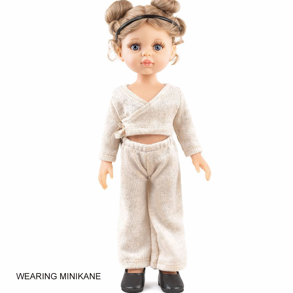 Minikane  Minikane Amigas doll clothes set Ensemble cache-coeur en tricot angora beige clair