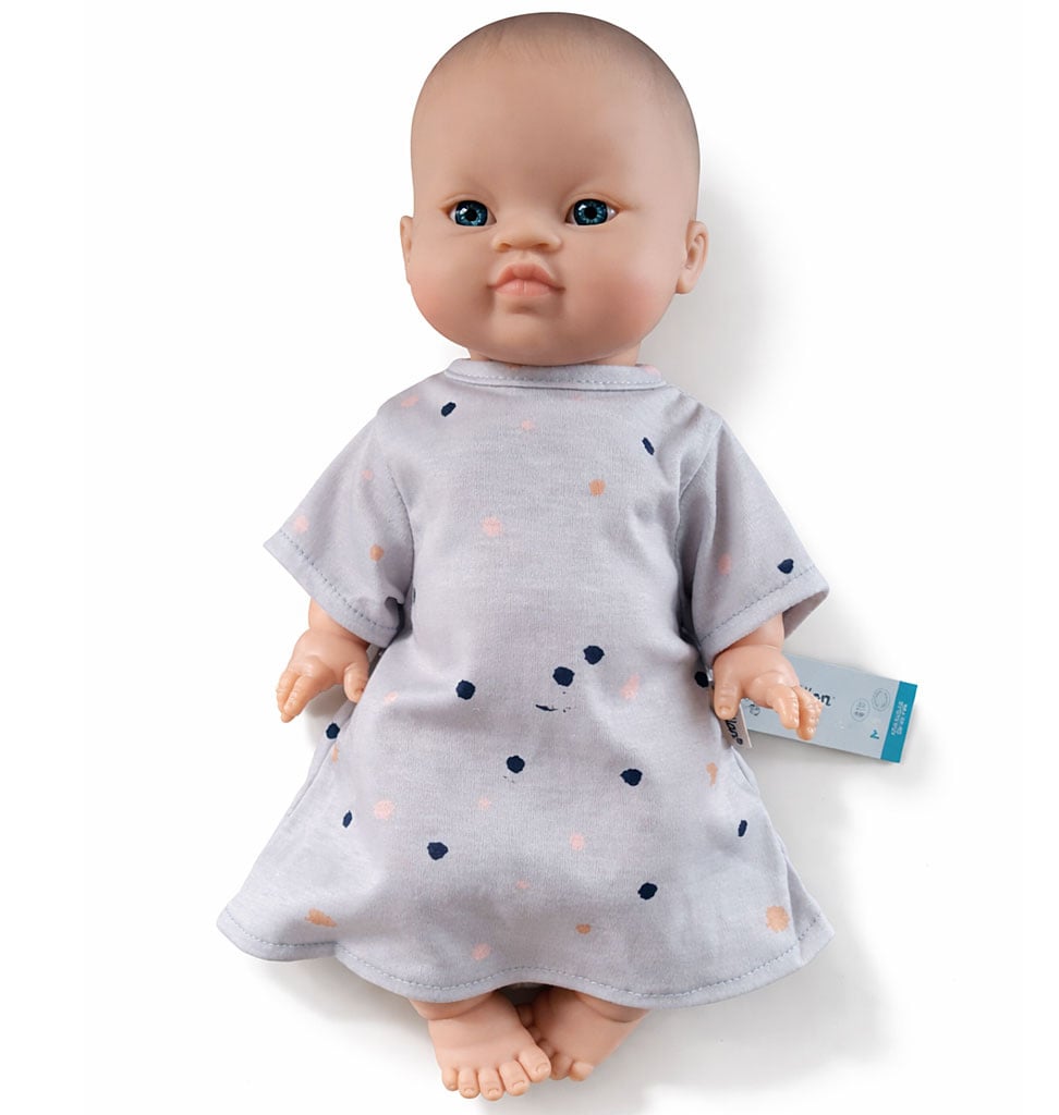 Paola Reina poppen Paola Reina Gordi doll with nightgown from Skrållan