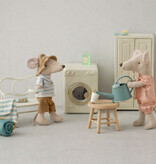 Maileg Maileg cupboard for the mice / cream / includes 3 clothes hangers