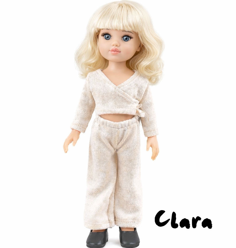 Paola Reina poppen Paola Reina Amigas doll Clara with clothes