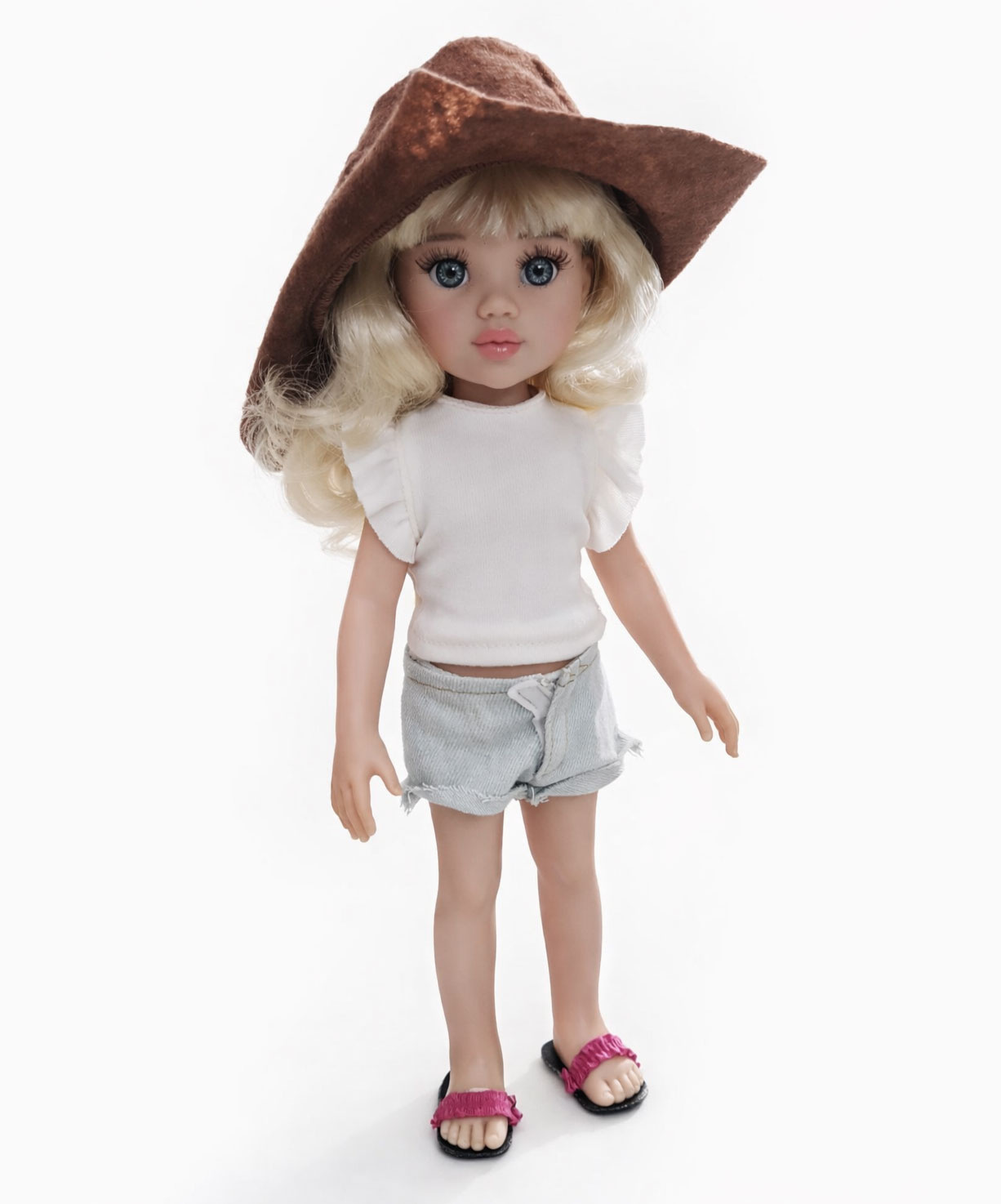 Paola Reina poppen Paola Reina Amigas doll Clara with clothes