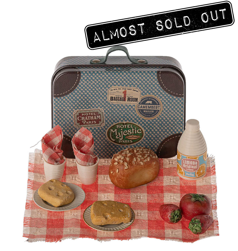 Maileg Maileg picnic set for the mice