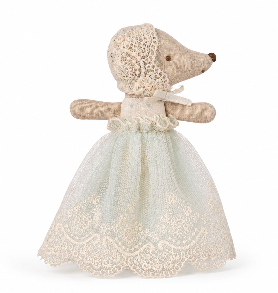 Maileg Maileg Sleepy wakey baby mouse in christening gown / mint