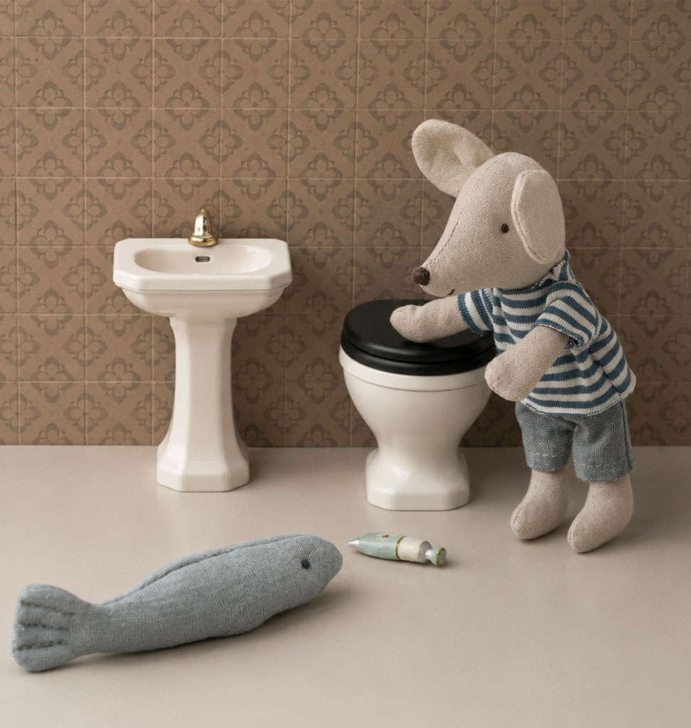 Maileg Maileg water closet voor de muisjes / off white