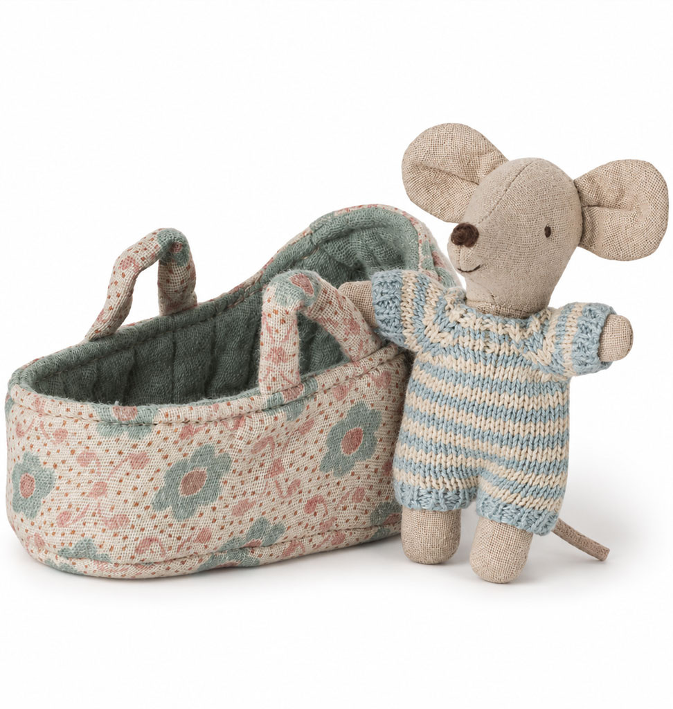 Maileg Maileg baby muisje in reiswieg / blauw