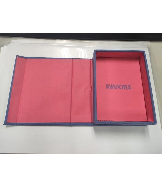 Favors