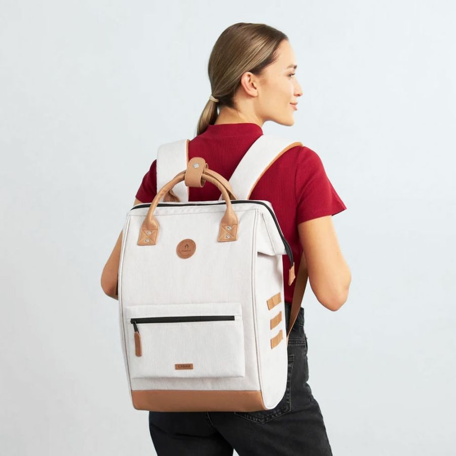 Cabaia Cabaia Adventurer Large school rugzak 15" laptopvak - Arequipa Creme