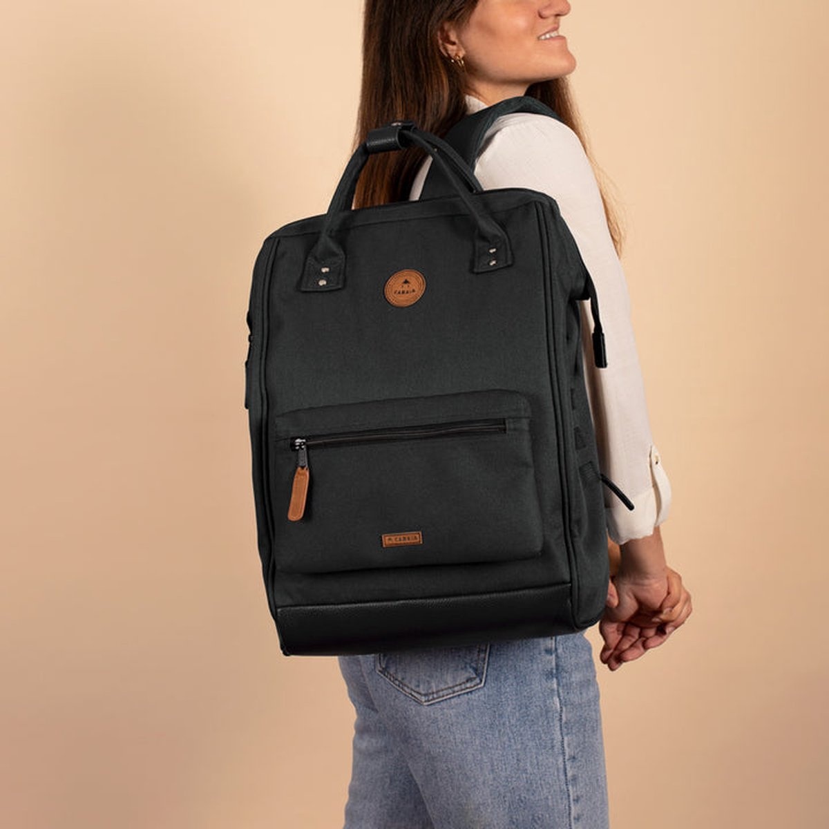 Cabaia Cabaia Adventurer Large school rugzak 15" laptopvak - Berlijn Black
