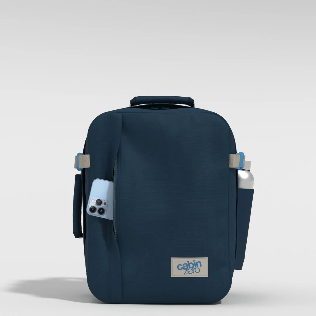 Cabinzero Cabinzero Classic Tech 28L - laptoprugzak handbagage en/of school 40 x 30 x 20 cm - Blue Grotto