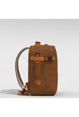 Cabinzero Cabinzero Classic Tech 28L - laptoprugzak handbagage en/of school 40 x 30 x 20 cm - Cinnamon