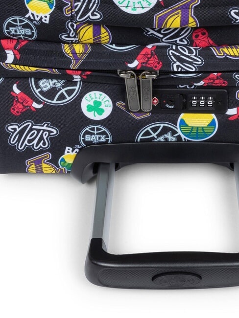 Eastpak Eastpak Transit'r M - middenmaat reiskoffer - NBA  Team Pattern