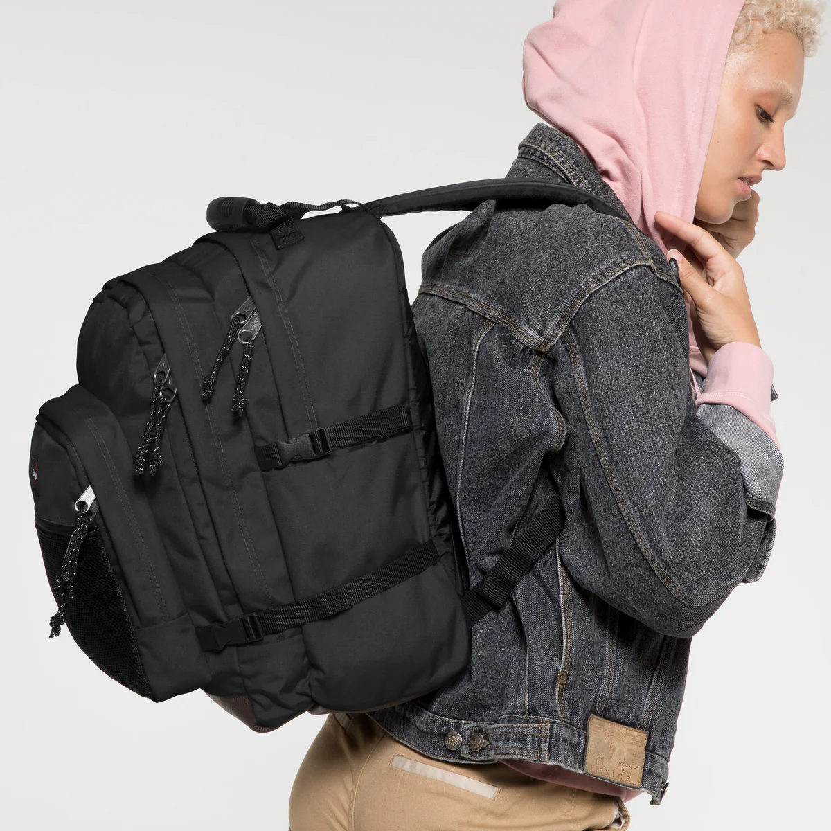 Eastpak Eastpak Ultimate Black 16" Laptop Rugzak