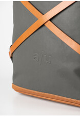 Aunts and Uncles Aunts and Uncles Japan - Osaka rugzak 15" - Gravity Grey