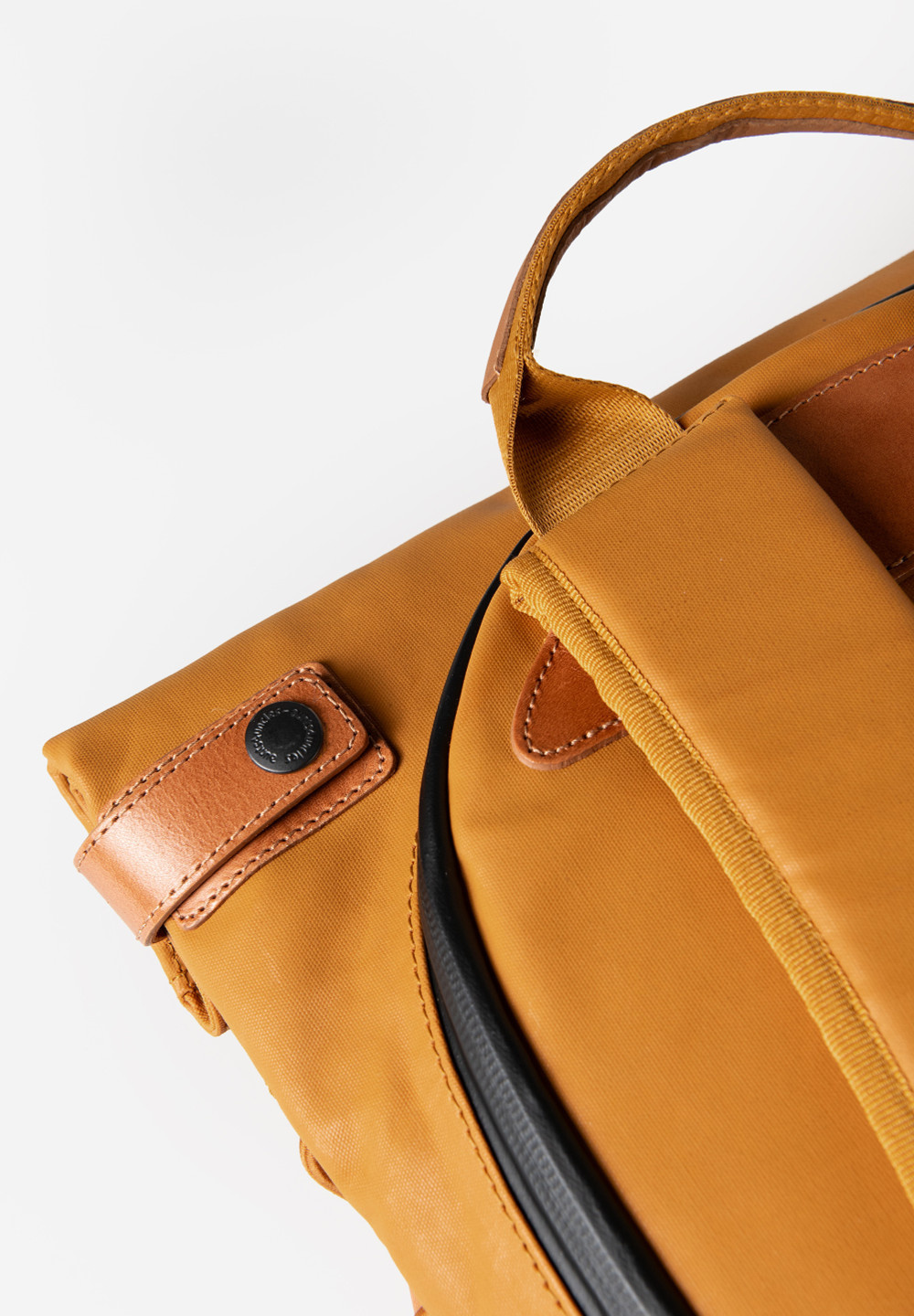 Aunts and Uncles Aunts and Uncles Japan - Yokohama rugzak 13" - Butterscotch