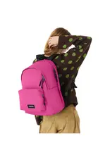 Eastpak Eastpak Day Office rugzak Fuchsia Pink - Met 16 inch laptopvak en drinkflesvakken