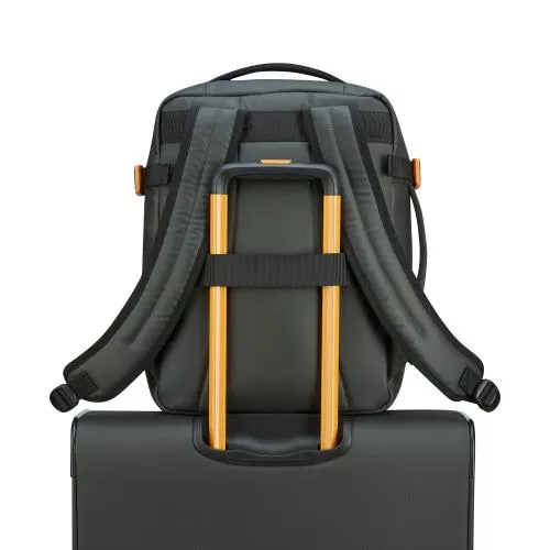 Roncato Roncato Norway Travel Backpack 40x30x20 cm – Military Green