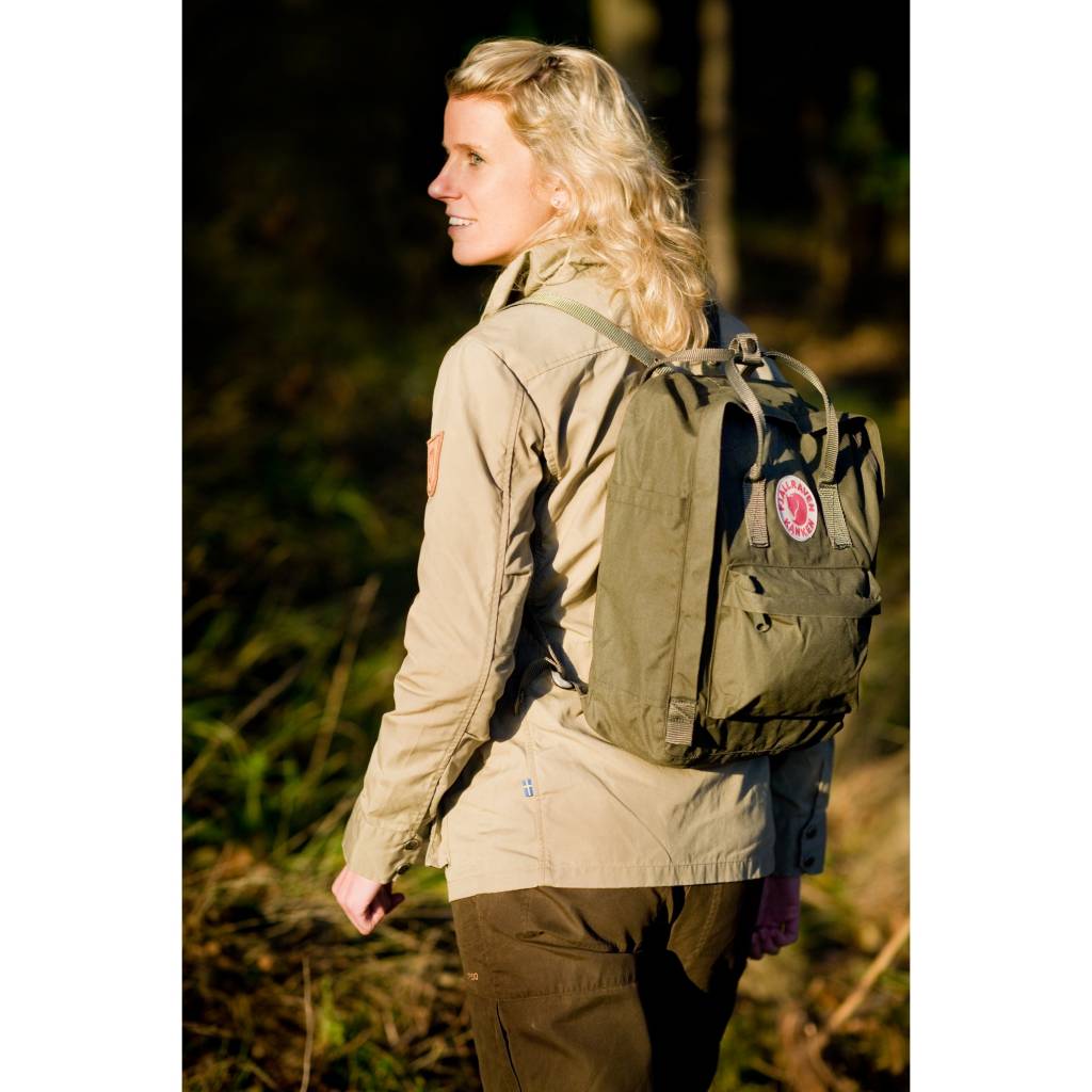 fjallraven raven kanken