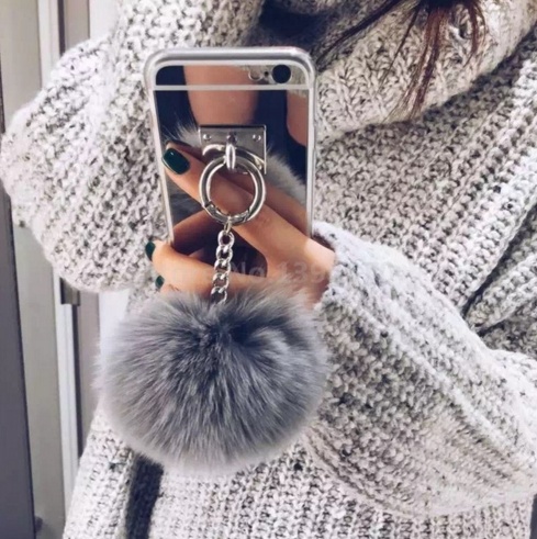 Pompom Chloë Phone Case