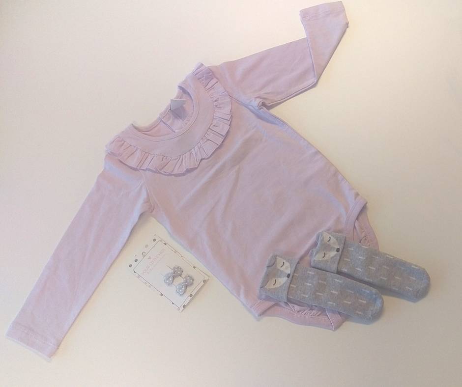 Dit te schattige setje mag je echt niet missen! Dit te schattige setje mag je echt niet missen!