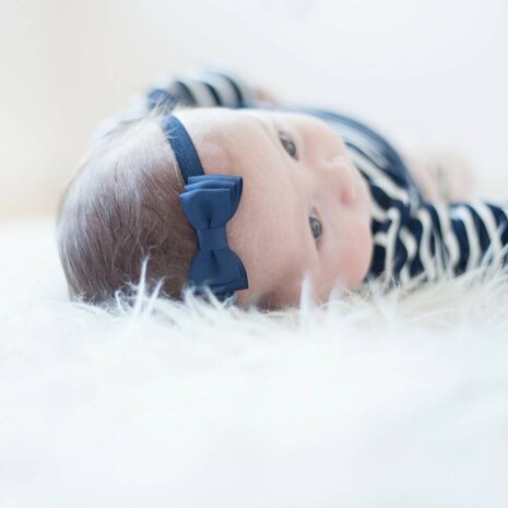 Your Little Miss Baby haarbandje met dubbele strik Amy - Dark blue