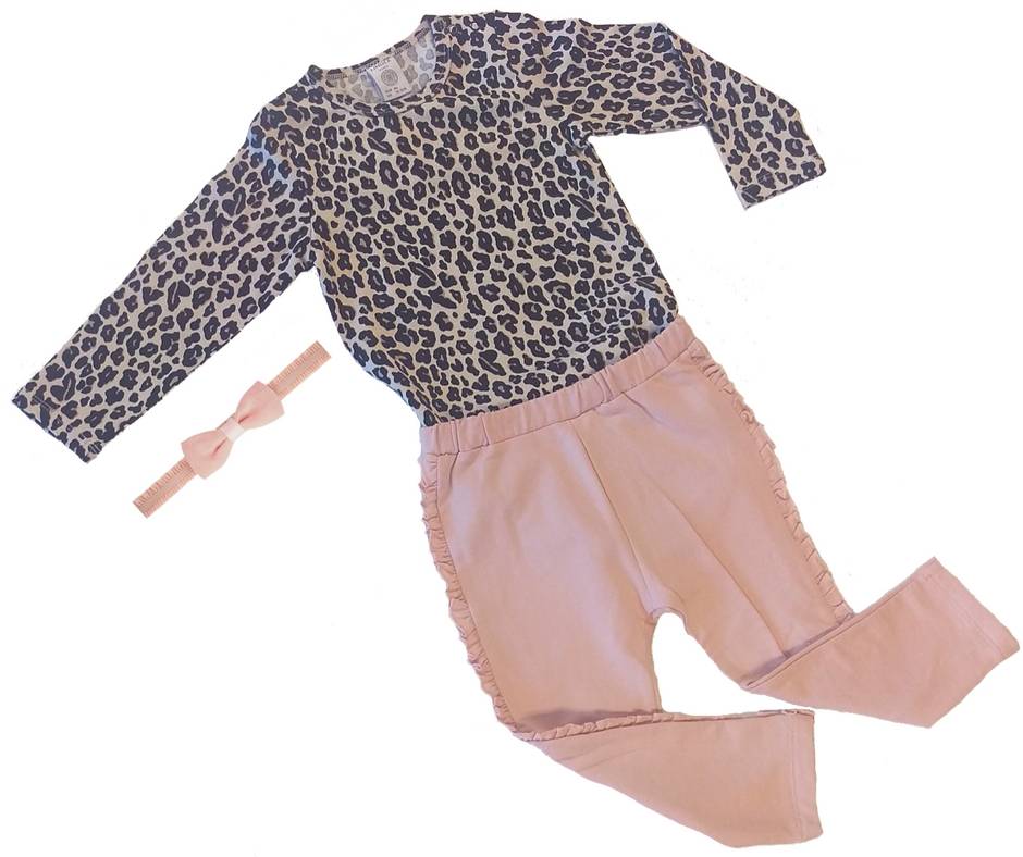 Mis dit lieve baby setje niet! Mis dit lieve baby setje niet!