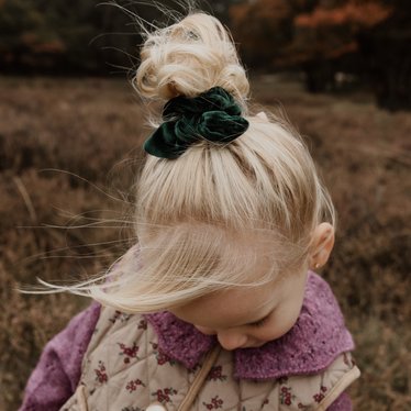Your Little Miss Mini scrunchie met strik - spruce velvet