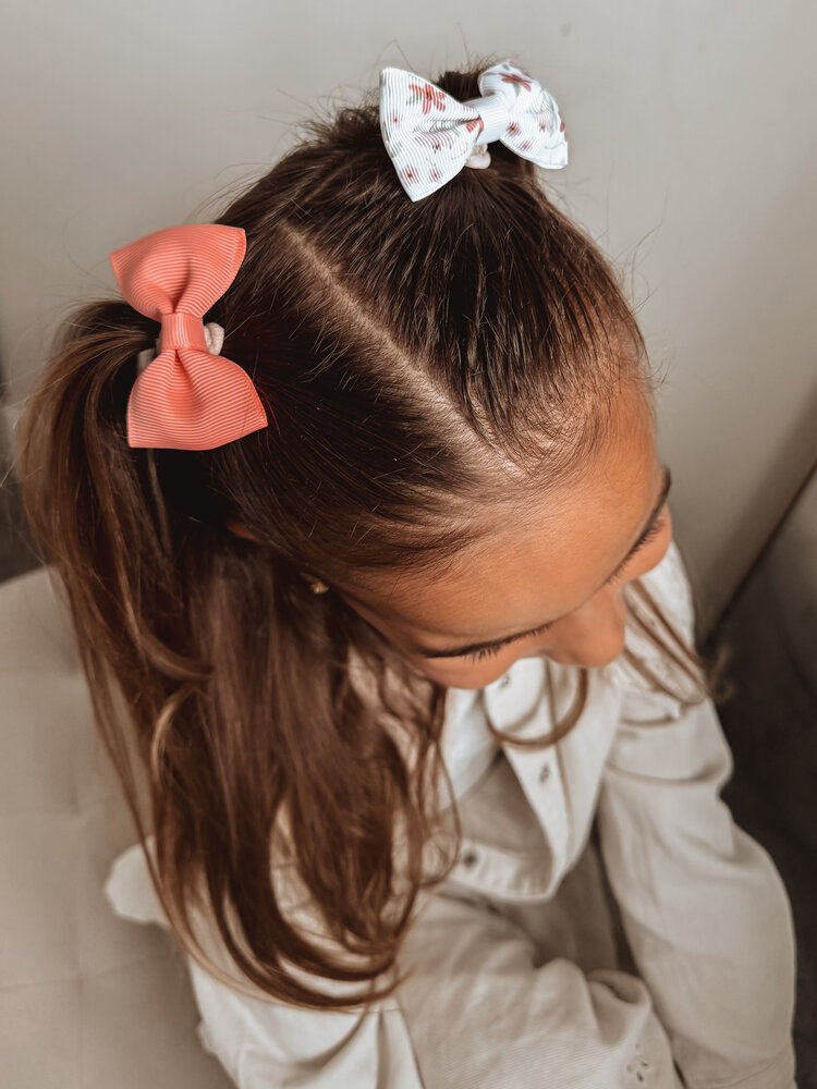 Your Little Miss Haarspeldjes met strik - coral bloom Your Little Miss Haarspeldjes met strik - coral bloom
