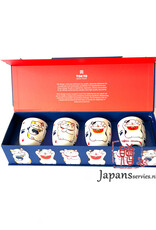 Tokyo Design Studio Lucky cat teacups gift set