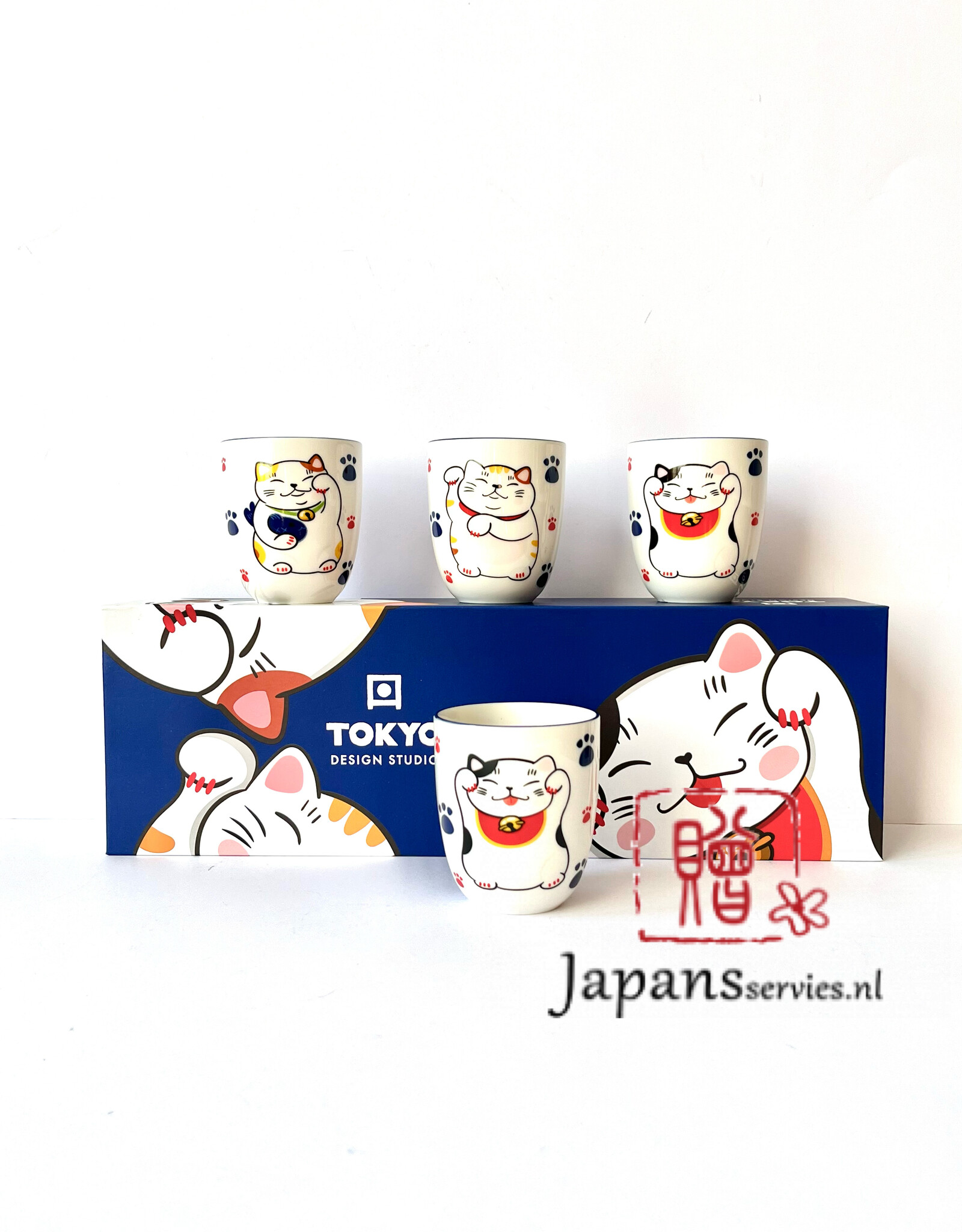 Tokyo Design Studio Lucky cat teacup gift set