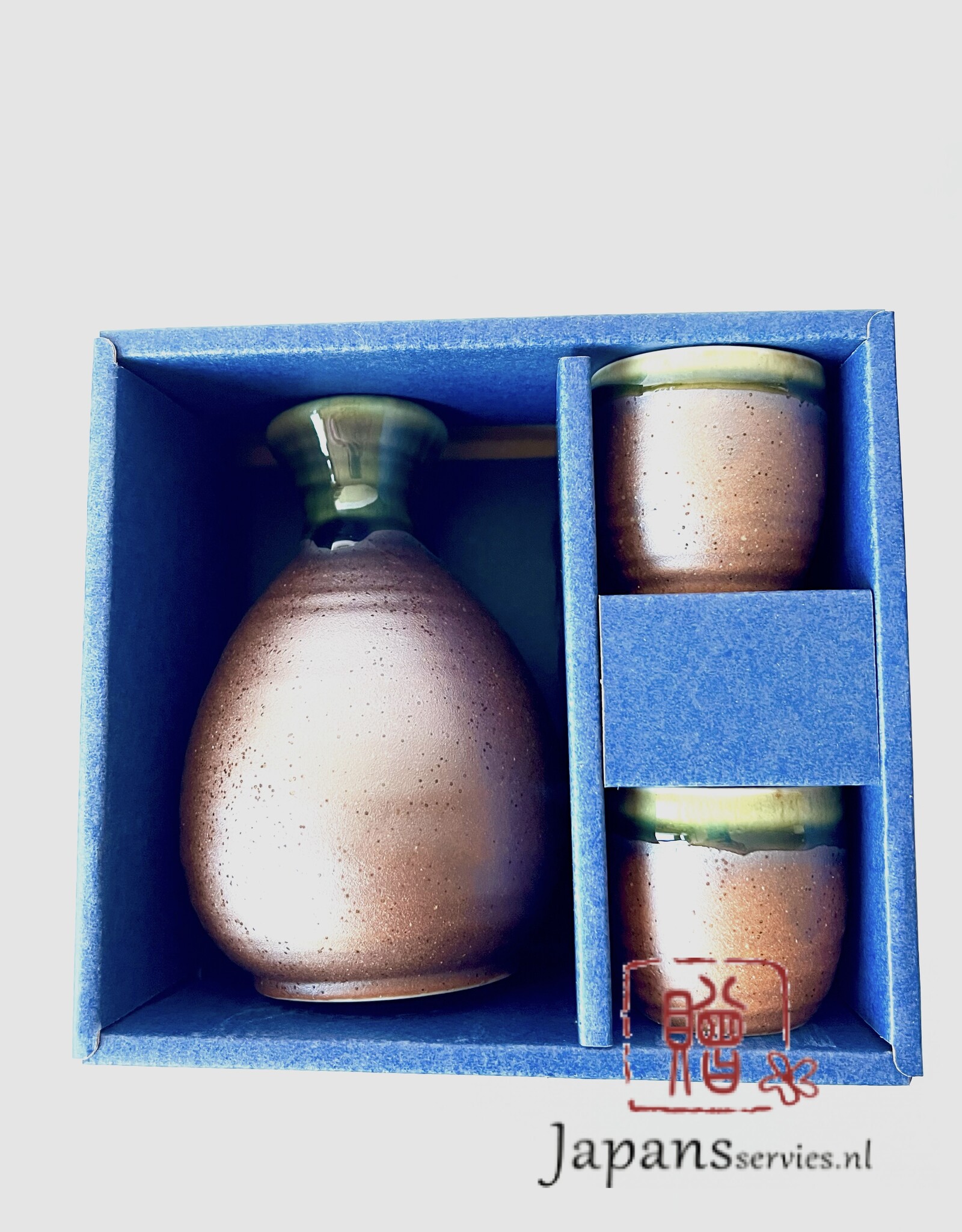 Tokyo Design Studio Sake set Iga Oribe (bruin met groene rand)