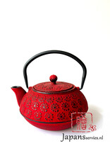 Tokyo Design Studio Rode gietijzeren theepot met sakura