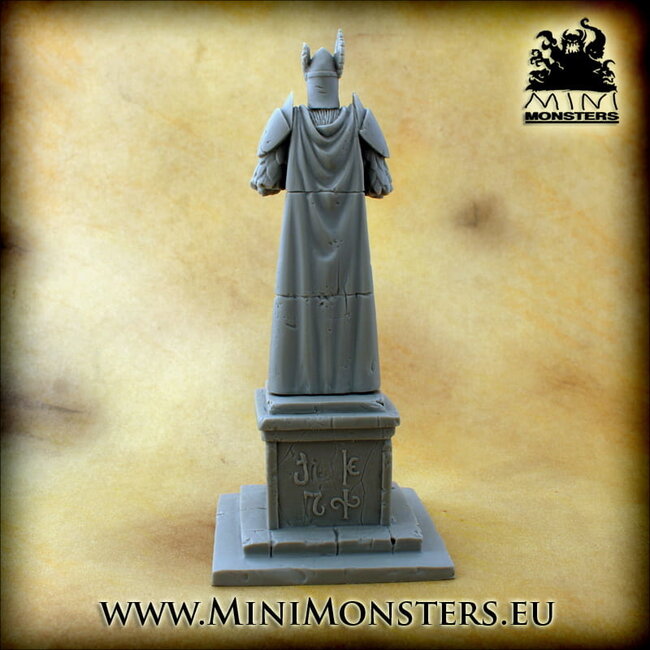 Mini Monsters Mini Monsters Elf Hero Statue - MM-0104